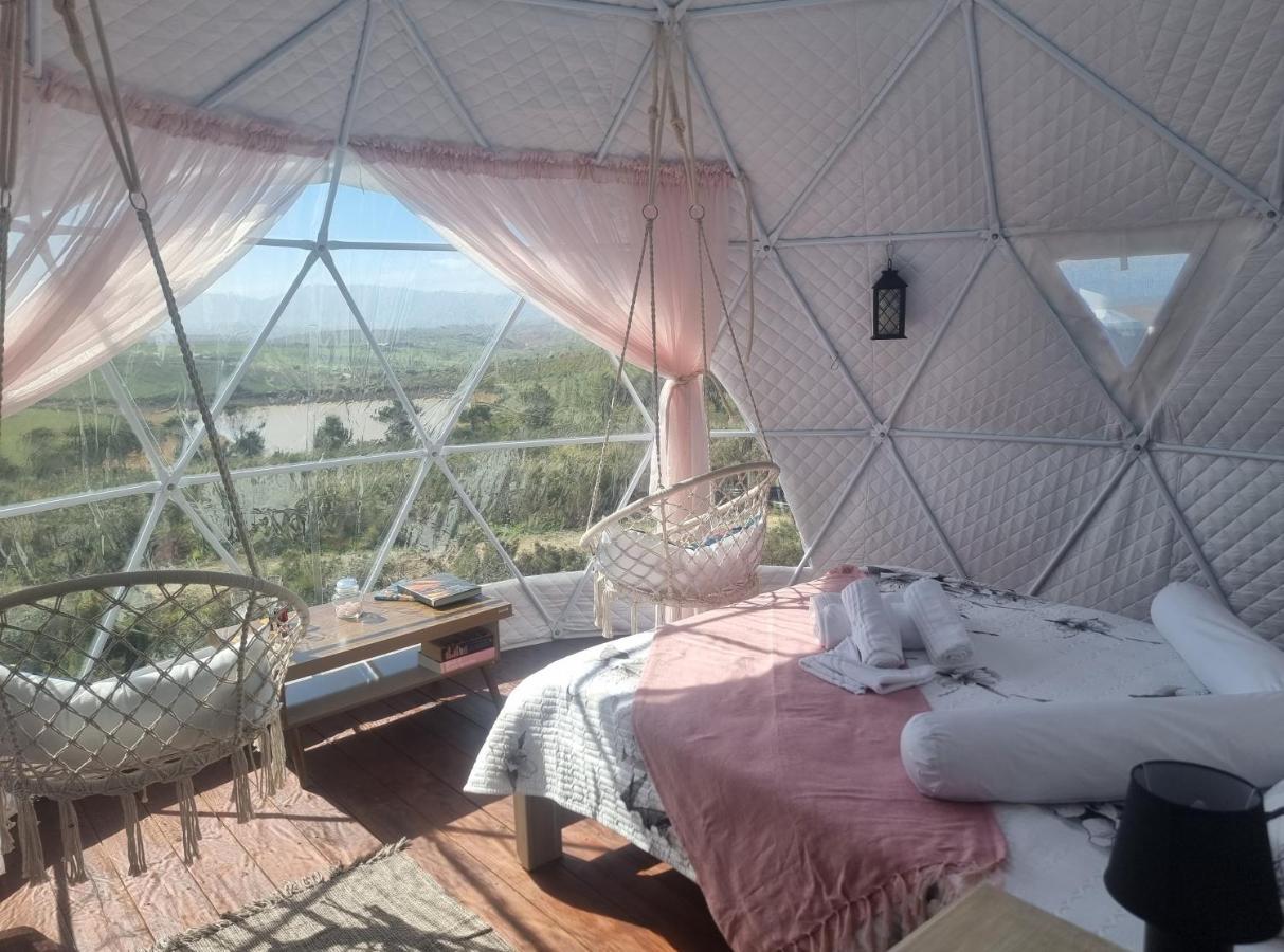 Pom Gratz - Ecodomes Luxe tent